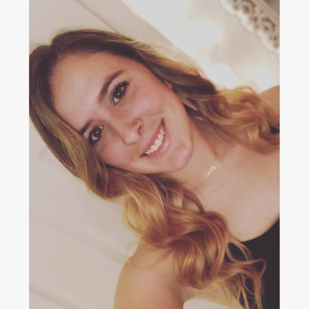 Meet your Posher, Emily